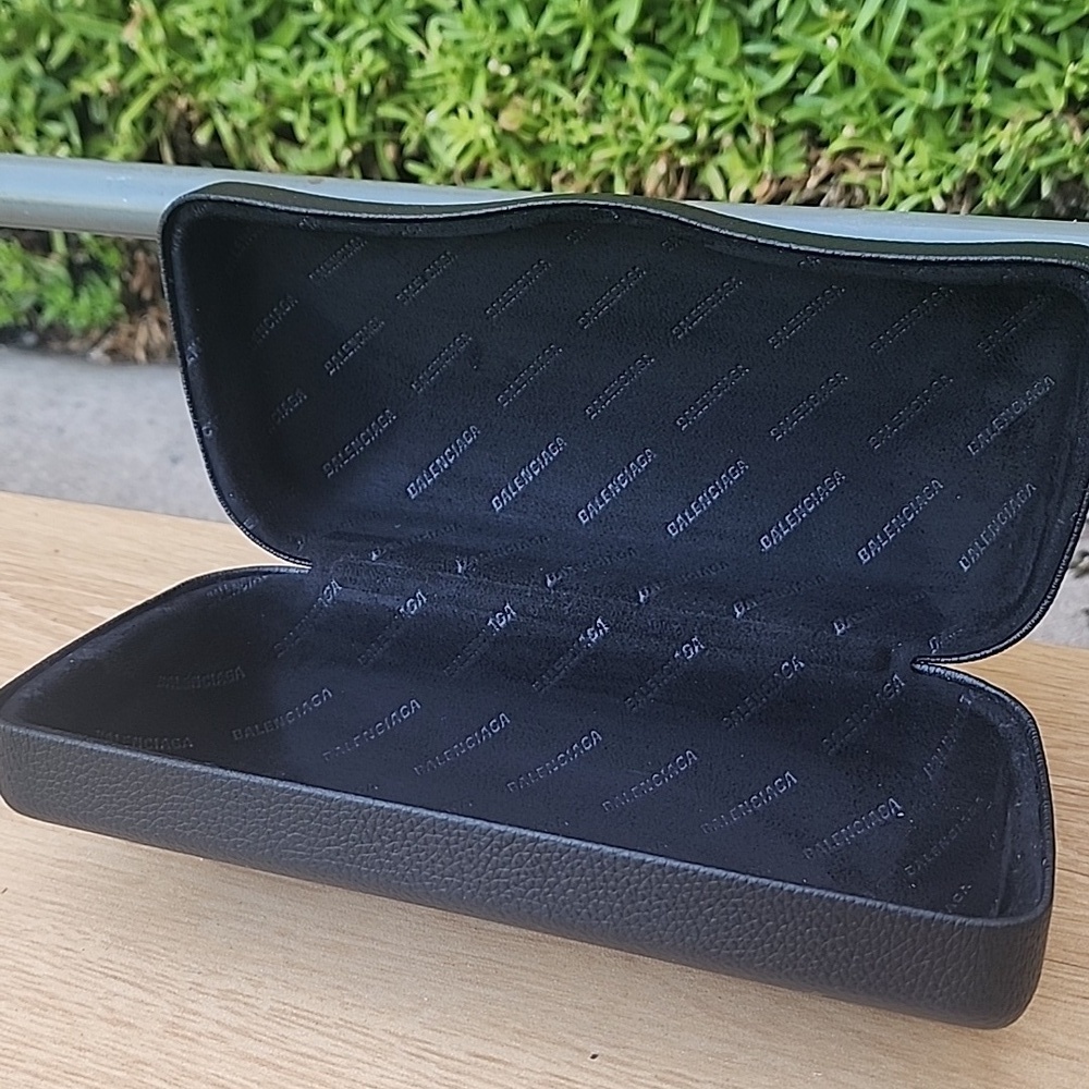 Balenciaga Hard Shell SunGlasses Case - Picture 6 of 7
